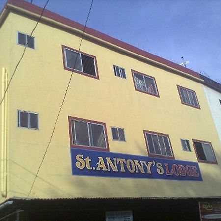 St. Antonys Lodge Kochi Екстер'єр фото